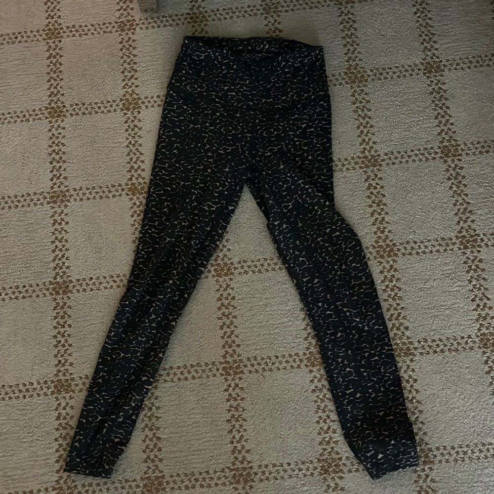 Varley animal print legging XS